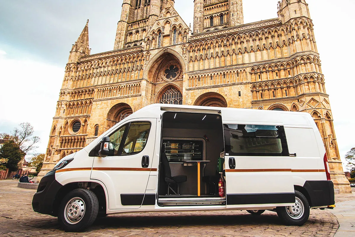 Interior-equipped Dack welfare van